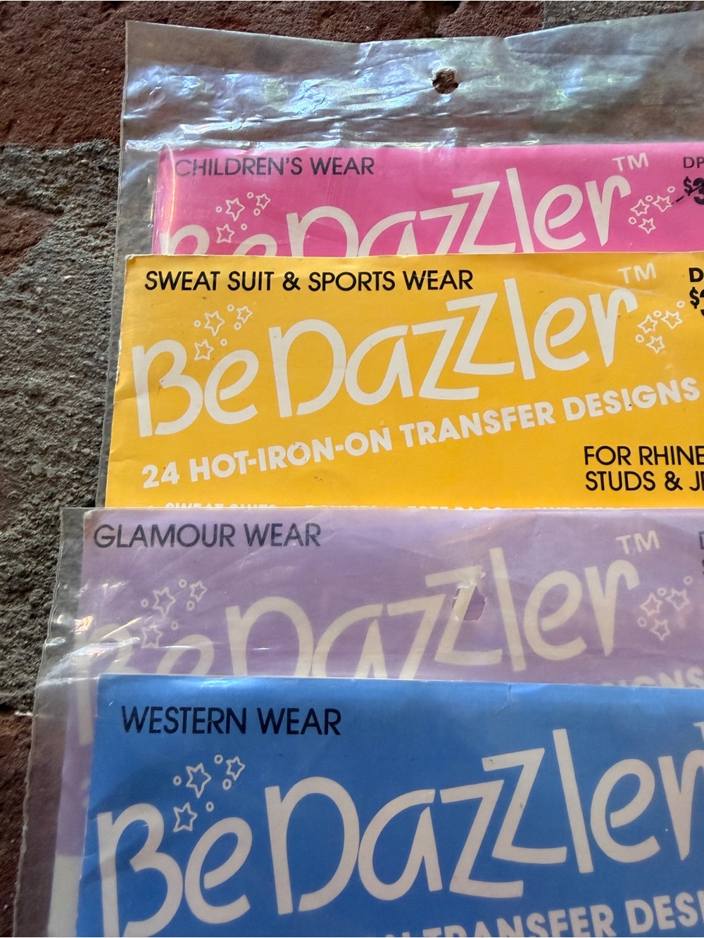 BeDazzler Hot-Iron-On Transfer Children's Sweatsuits  Glamour
Western Wear - Picture 6 of 8